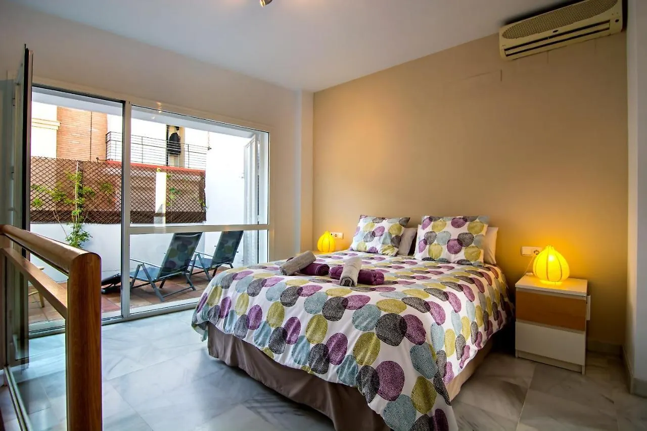 DescubreHome Sol Puerta del Osario Terraza Privada Sevilla