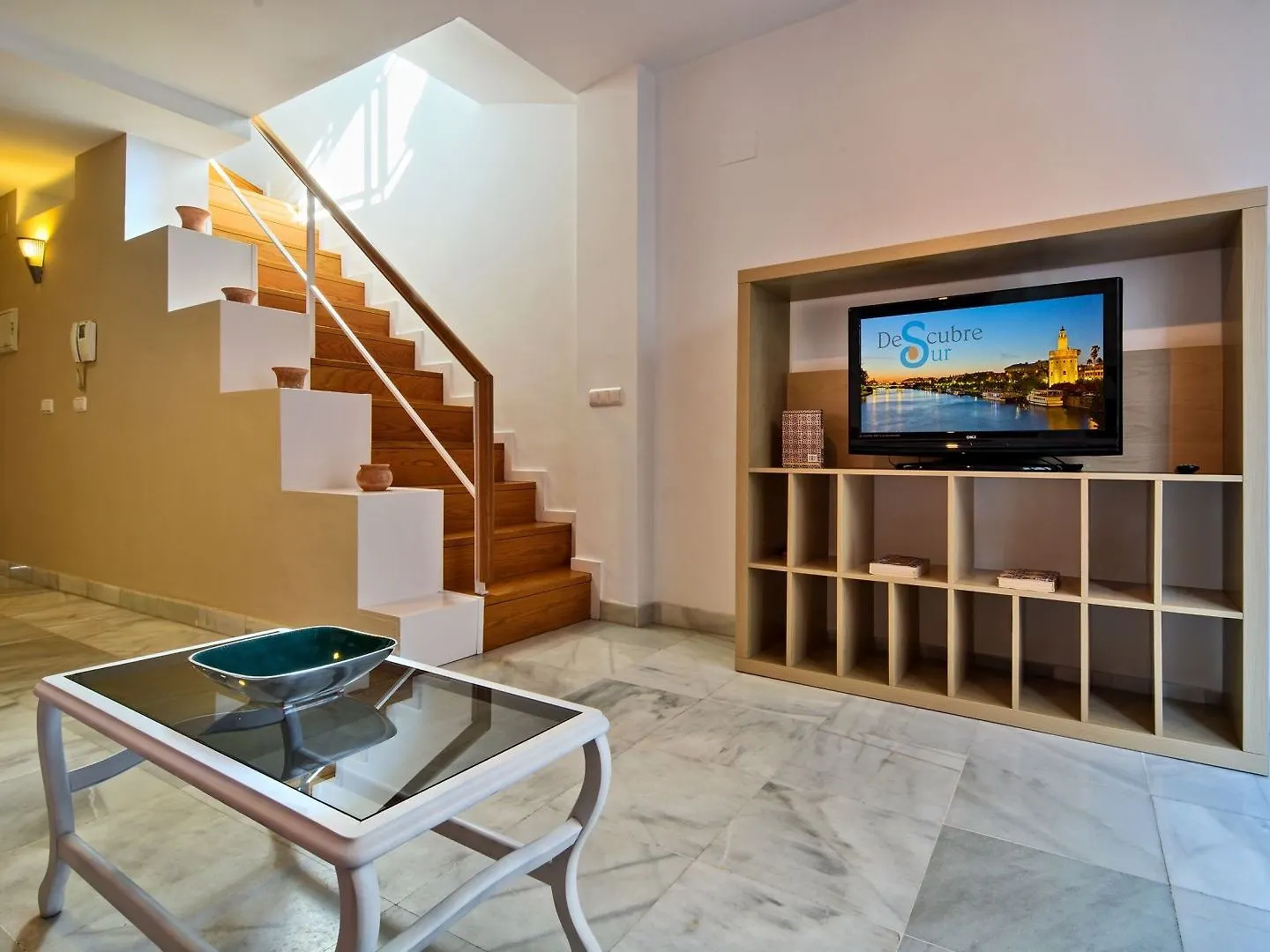 DescubreHome Sol Puerta del Osario Terraza Privada Sevilla Apartamento